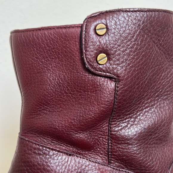 Clark’s burgundy pebbled leather and brass ankle boots - Picture 3 of 15